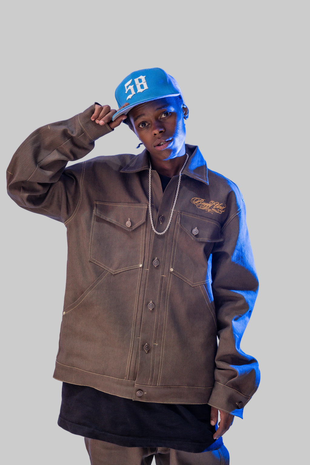 Full brown b.unit gear